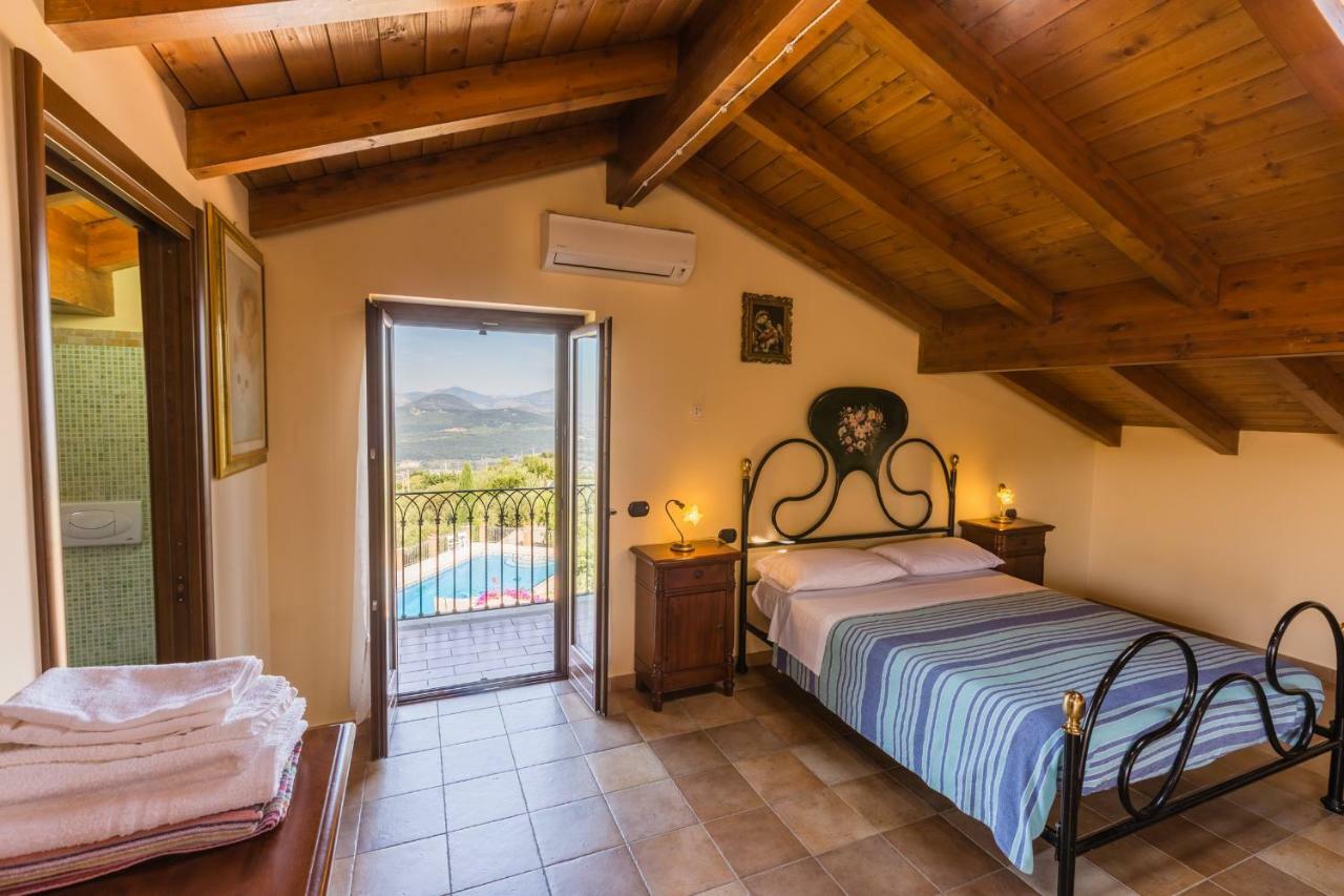 Villa La Casetta Sonnino Zewnętrze zdjęcie